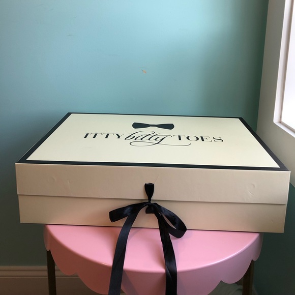 IttyBittyToes Large Box - Picture 2 of 2